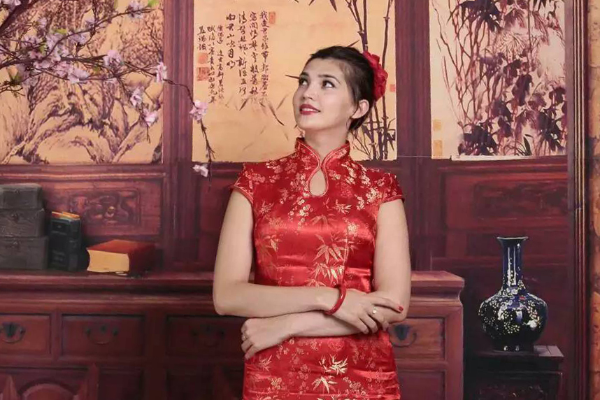 名媛班Olesya Safutdinova.jpg